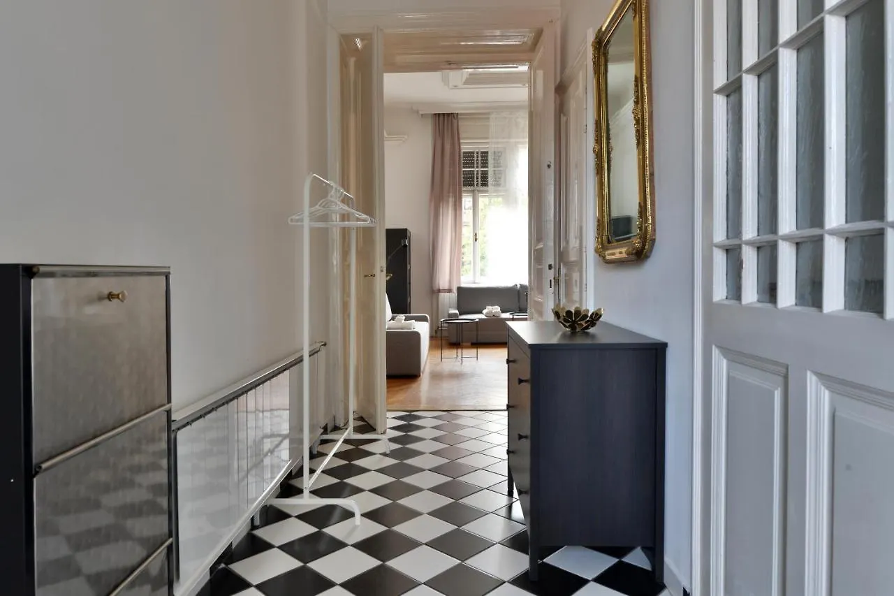 Budape Apartman House 10 Boedapest Hongarije